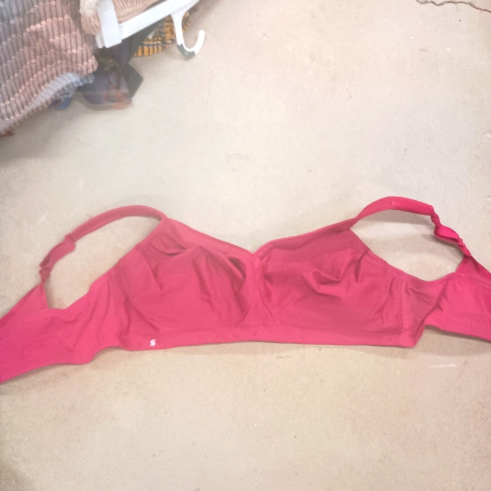 GLAMORISE SPORT 42D 42 D RED SPORTS BRA LK NEW $58